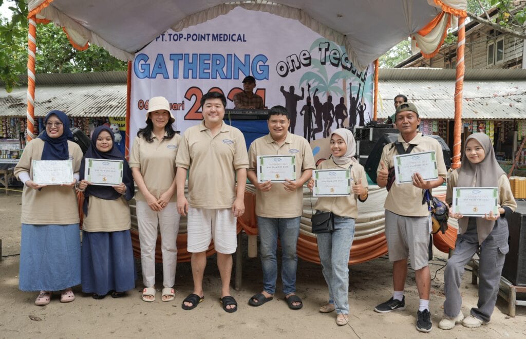 Top Point Hosts Unity Event For Indonesian Staff At Pantai Anyer In January 2024